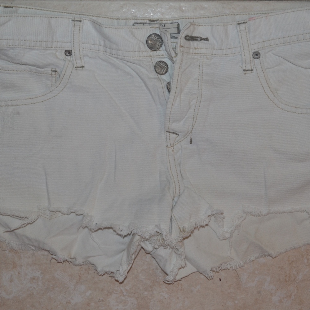 Free People White Denim Button Shorts